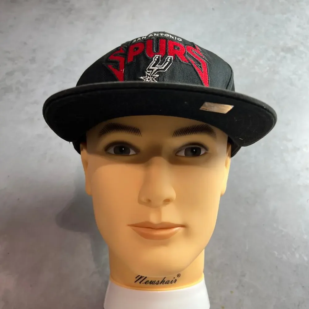 Vintage San Antonio Spurs New Era 9FIFTY Snapback Hat Rare Metallica Logo